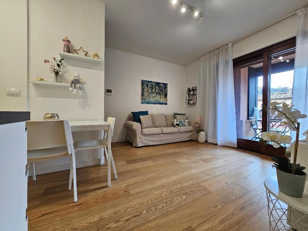 The Twelve - Via Ruggero D'Andreotto Apartment เปรูจา ภายนอก รูปภาพ